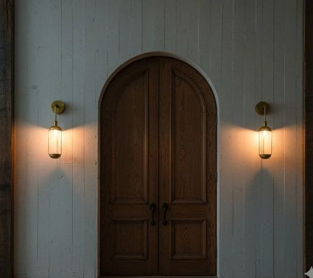 دیوارکوب فلزی مدرن D135