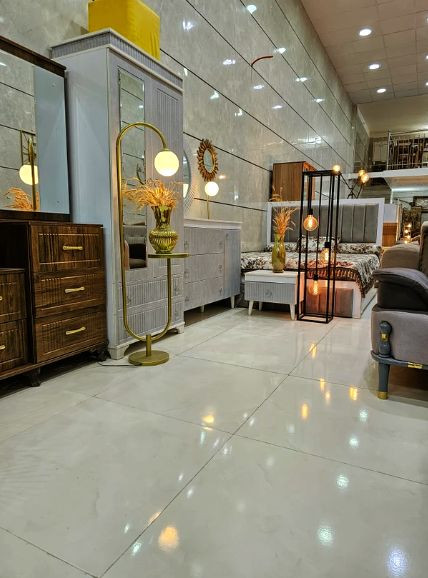 اباژور کنار سالنی مدرن فلزی حبابیR161