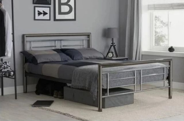 تخت خواب مدرن فلزی مدل B107