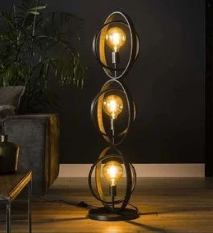 اباژور کنار سالتی R144